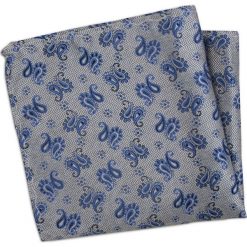 Szara Elegancka Męska Poszetka w Jodełkę -ALTIES- w Błękitne Łezki, Paisley POSZALTTANIA0368. Szare poszetki męskie Alties, bez wzorów, z materiału, eleganckie. Za 16,90 zł.