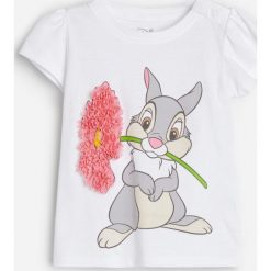 Bawełniany t-shirt Zajączek Tuptuś -. T-shirty damskie Reserved, bez wzorów, z bawełny, bez kołnierzyka. Za 29,99 zł.