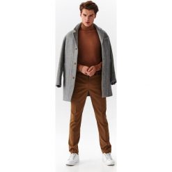 Płaszcz z wełną w jodełkę. Szare płaszcze męskie Top Secret, na zimę, m, bez wzorów, z wełny, eleganckie, bez kaptura. Za 449,99 zł.