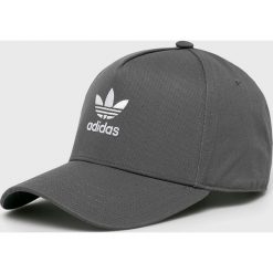 Adidas Originals - Czapka. Szare czapki męskie adidas Originals, bez wzorów, z bawełny. W wyprzedaży za 59,90 zł.