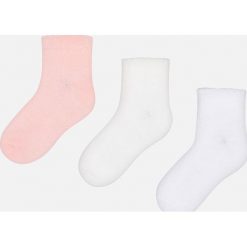Mayoral - Skarpetki dziecięce 92-152 cm (3-pak). Różowe skarpetki dziewczęce Mayoral, bez wzorów, z elastanu. W wyprzedaży za 27,90 zł.