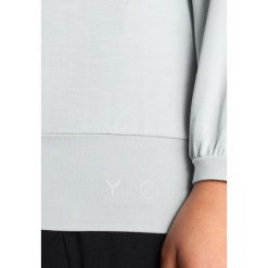 YOGA CURVES Bluzka z długim rękawem jade. Zielone topy sportowe damskie marki YOGA CURVES, z elastanu, sportowe, z długim rękawem. Za 199,00 zł.