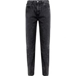 Jeansy J BRAND ELSA SUNDAY. Czarne jeansy damskie J Brand, z jeansu, z podwyższonym stanem. Za 1550,00 zł.