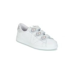Buty Victoria TENIS VELCROS ETNICO. Białe trampki i tenisówki damskie Victoria, bez wzorów, bez zapięcia. Za 209,40 zł.