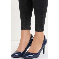 Granatowe Czółenka Emaa. Szare buty ślubne damskie marki Born2be, na szpilce. Za 39,99 zł.