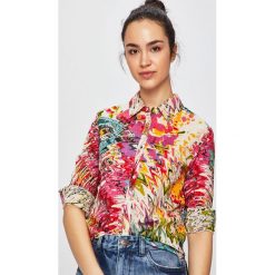 Desigual - Koszula. Bluzki damskie Desigual, s, bez wzorów, z bawełny, klasyczne, z klasycznym kołnierzykiem, z długim rękawem. W wyprzedaży za 199,90 zł.