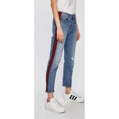 Pepe Jeans - Jeansy. Niebieskie jeansy damskie marki Pepe Jeans. Za 439,90 zł.