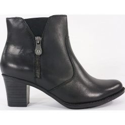 BOTKI DAMSKIE RIE Z7650 CZA. Botki damskie Rieker, ze skóry, bez obcasa, bez zapięcia. Za 249,00 zł.
