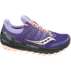 Saucony Xodus Iso 3 S10449-37 buty do biegania damskie fioletowe 42. Fioletowe buty sportowe damskie Saucony, w paski, z tkaniny, do biegania. W wyprzedaży za 449,99 zł.