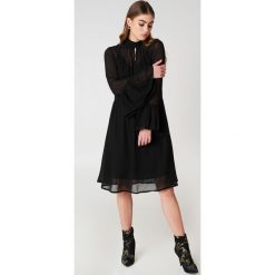 Długie sukienki: Gestuz Sukienka Baxtor – Black