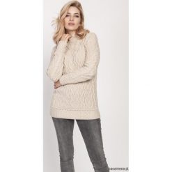 Sweter z półgolfem, SWE211 beż MKM. Swetry damskie Pakamera, bez wzorów, eleganckie, bez rękawów, bez kaptura. Za 139,00 zł.