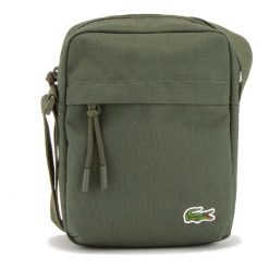 LACOSTE > NH2102NE-058. Czarne torby męskie na ramię Lacoste, w paski, z poliesteru, sportowe. W wyprzedaży za 209,99 zł.
