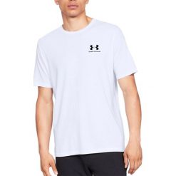 UNDER ARMOUR SPORTSTYLE LEFT CHEST > 1326799-100. Koszulki męskie Under Armour, s, bez wzorów, z bawełny, klasyczne, bez kołnierzyka, z krótkim rękawem, krótkie. Za 79,99 zł.