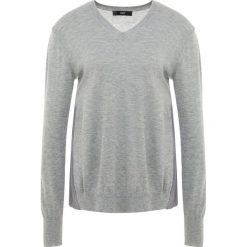 Steffen Schraut BISHAMONDO PARK FANCY Sweter light grey. Szare swetry klasyczne damskie marki Steffen Schraut, z poliesteru. Za 839,00 zł.