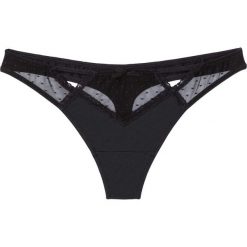 Stringi mini bonprix czarny. Czarne stringi bonprix, z bawełny. Za 29,99 zł.
