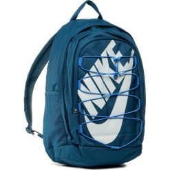Plecak NIKE - BA5883 432 Niebieski. Niebieskie plecaki męskie Nike, bez wzorów, z materiału. Za 169,00 zł.