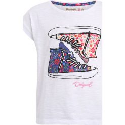 Desigual ERIOSYCE Tshirt z nadrukiem white. Białe t-shirty damskie Desigual, z nadrukiem, z bawełny. Za 149,00 zł.
