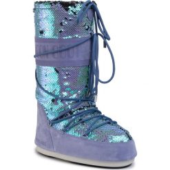 Śniegowce MOON BOOT - Classic Disco 14025200 Crocus. Fioletowe kozaki damskie Moon Boot, na zimę, ze skóry, bez obcasa, bez zapięcia. W wyprzedaży za 1119,00 zł.