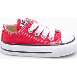 Converse - Tenisówki dziecięce. Czerwone trampki dziewczęce Converse, bez wzorów, z gumy, na sznurówki. W wyprzedaży za 129,90 zł.