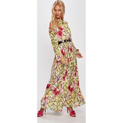 Vero Moda - Sukienka. Białe sukienki damskie Vero Moda, na co dzień, s, w kwiaty, z poliesteru, casualowe, z okrągłym kołnierzem, z długim rękawem, długie, maxi, rozkloszowane. W wyprzedaży za 129,90 zł.