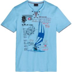 T-shirt 2 w 1 Regular Fit bonprix jasnoniebieski. Niebieskie koszulki męskie marki bonprix, s, z nadrukiem, bez kołnierzyka. Za 44,99 zł.