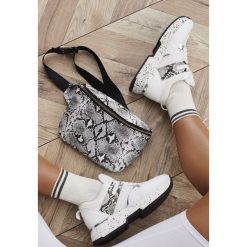 Białe Sneakersy Clymisa. Białe sneakersy damskie Renee. W wyprzedaży za 79,99 zł.