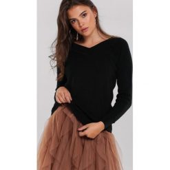 Czarny Sweter Bentleigh. Czarne swetry damskie Renee, s, z dzianiny, eleganckie, długie. Za 79,99 zł.
