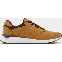 Buty sportowe męskie: Miejskie buty sportowe ze zdobieniem brogue