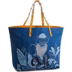 Torebka RED VALENTINO - PQ0B0631 Denim/Na SUQ. Niebieskie torebki klasyczne damskie marki Red Valentino, bez wzorów, ze skóry, klasyczne, duże, bez dodatków. W wyprzedaży za 1099,00 zł.