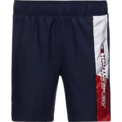 Szorty sportowe Tommy Sport Graphic S20S200204. Niebieskie spodnie męskie Tommy Sport, s, bez wzorów, z poliesteru, sportowe. W wyprzedaży za 139,00 zł.