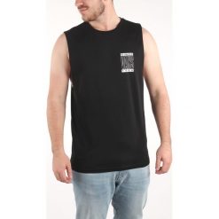Vans High Type Chopper Podkoszulek Czarny. Czarne podkoszulki męskie Vans, l, z nadrukiem, z bawełny. Za 111,95 zł.