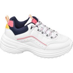 Sneakersy damskie Venice białe. Białe sneakersy damskie Venice, z materiału. Za 119,90 zł.