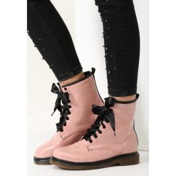 Różowe Botki All She Did. Czerwone buty zimowe damskie marki vices. Za 59,99 zł.