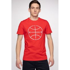 T-shirt męski TSM234 - czerwony. Czerwone koszulki męskie 4f, m, bez wzorów, bez kołnierzyka. Za 49,99 zł.