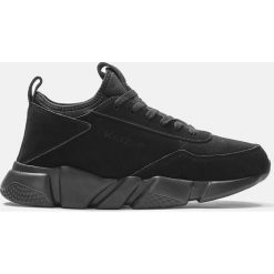 Czarne sneakersy męskie. Czarne sneakersy męskie marki Kazar, bez zapięcia. Za 399,00 zł.
