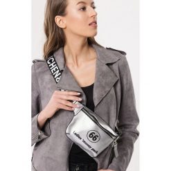 Srebrna Nerka Modishly. Szare nerki damskie Born2be, z nadrukiem, z nadrukiem, bez dodatków. Za 39,99 zł.