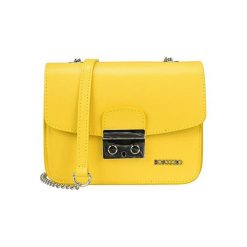 Skórzana torebka w kolorze żółtym - (S)20 x (W)15 x (G)8 cm. Żółte torebki klasyczne damskie Bosccolo, w paski, ze skóry. W wyprzedaży za 219,95 zł.