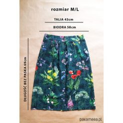 Spódnica Kwiaty polne M/L. Szare spódniczki marki Pakamera, m, z nadrukiem, z bawełny. Za 200,00 zł.