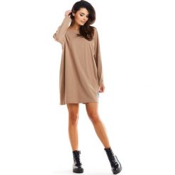 Sukienka oversize bawełniana beżowa. Brązowe sukienki damskie e-margeritka.pl, na co dzień, s, bez wzorów, z bawełny, casualowe, bez kołnierzyka, z krótkim rękawem, krótkie, mini, proste. Za 119,99 zł.