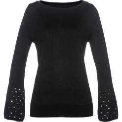 Sweter z ćwiekami bonprix czarny. Czarne swetry damskie bonprix, bez wzorów, bez rękawów, bez kaptura. Za 99,99 zł.