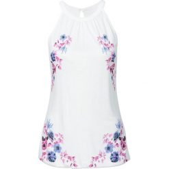 Top shirtowy bonprix kremowy z nadrukiem. Białe bluzki damskie bonprix, z nadrukiem, z materiału, bez kołnierzyka. Za 44,99 zł.