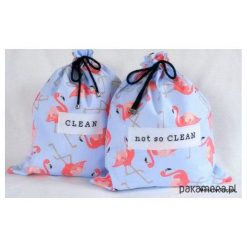 Pink Flamingos - underwear travel bags. Różowe torby podróżne Pakamera, z napisami. Za 143,00 zł.