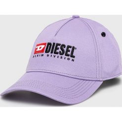 Diesel - Czapka. Fioletowe czapki z daszkiem męskie marki Diesel. Za 269,90 zł.