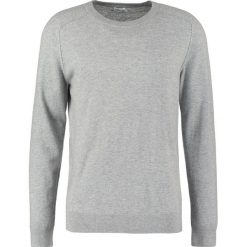 Filippa K Sweter grey. Szare bez kategorii marki Filippa K, xxl, z bawełny. Za 529,00 zł.