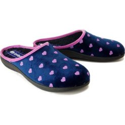 INBLU EC-52 granatowy, kapcie damskie. Niebieskie kapcie damskie Inblu, z tkaniny. Za 66,90 zł.