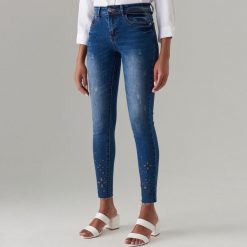 Jeansy skinny z ażurowym wzorem - Granatowy. Niebieskie jeansy damskie Mohito. Za 149,99 zł.
