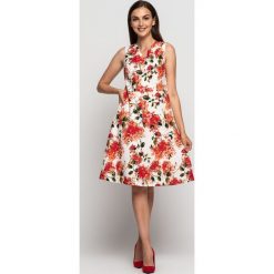 Luźna sukienka w kwiaty odcinana w talii RABARBAR. Sukienki damskie RABARBAR, w kwiaty, z dekoltem w serek, bez rękawów. Za 295,00 zł.