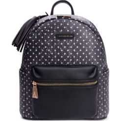 L'Atelier du Sac plecak damski Camille 9035 czarny z pashmina. Czarne plecaki damskie L'Atelier du Sac, bez wzorów, eleganckie. Za 389,00 zł.