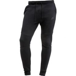 Nike Sportswear TECH JOGGER Spodnie treningowe black. Czarne spodnie męskie marki Nike Sportswear, xxl, bez wzorów, z bawełny. Za 379,00 zł.