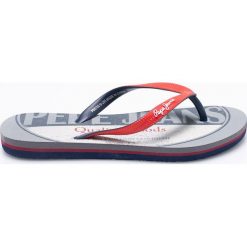 Pepe Jeans - Japonki dziecięce Beach Logo. Czerwone sandały chłopięce Pepe Jeans, z jeansu, bez zapięcia. W wyprzedaży za 69,90 zł.